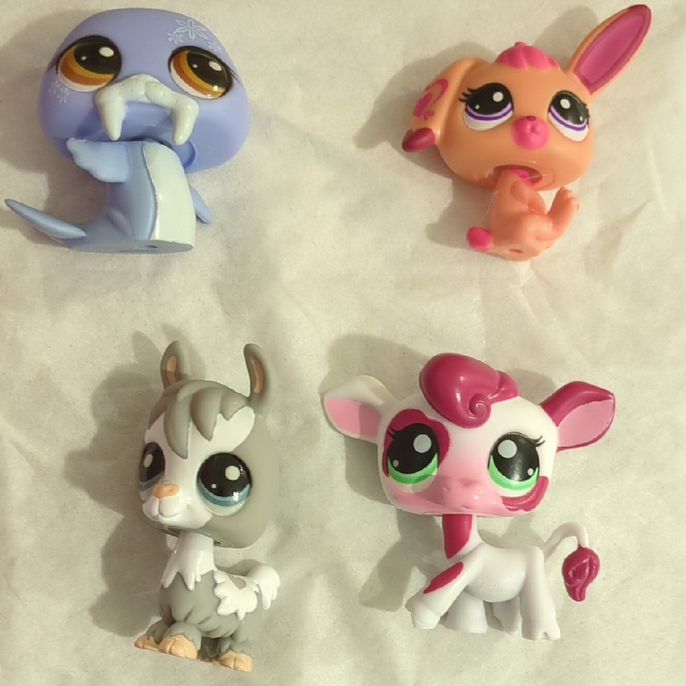 Littlest Pet Shop Colorful Animal Figurines Lot